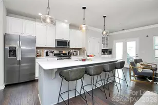 1518 Kee Ct, Charlotte, NC 28203 - Photo 17