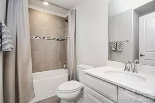 1518 Kee Ct, Charlotte, NC 28203 - Photo 7