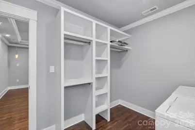 307 E Peterson Drive, Charlotte, NC 28217 - Photo 17