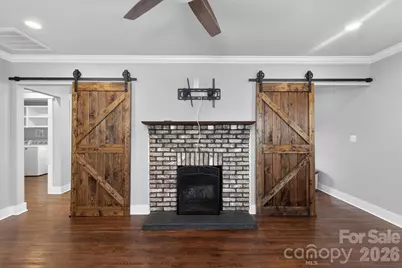 307 E Peterson Drive, Charlotte, NC 28217 - Photo 9
