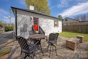 307 E Peterson Dr, Charlotte, NC 28217 - Photo 27