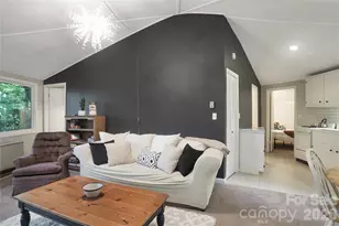 560 Laurel Ridge Rd, Banner Elk, NC 28604 - Photo 3