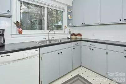 261 Forest Hill Drive, Asheville, NC 28803 - Photo 15