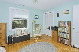 261 Forest Hill Dr, Asheville, NC 28803 - Photo 23