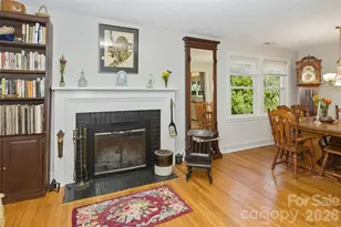 261 Forest Hill Dr, Asheville, NC 28803 - Photo 9