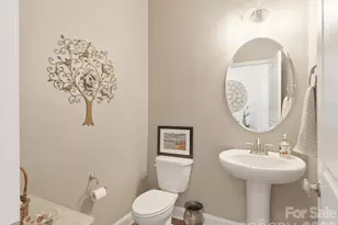 11578 Macallano Dr, Charlotte, NC 28215 - Photo 5