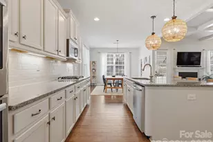 11578 Macallano Dr, Charlotte, NC 28215 - Photo 21