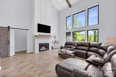 1194 99 Island Road, Blacksburg, SC 29702 - Photo 9