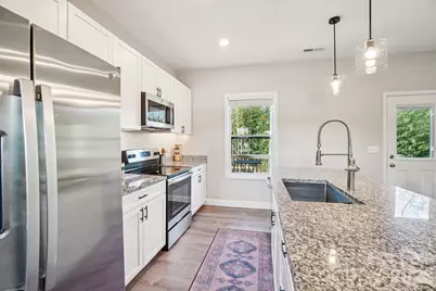 688 Dairy Street, Hendersonville, NC 28739 - Photo 15