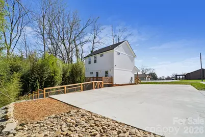 688 Dairy Street, Hendersonville, NC 28739 - Photo 39