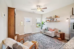 688 Dairy St, Hendersonville, NC 28739 - Photo 7