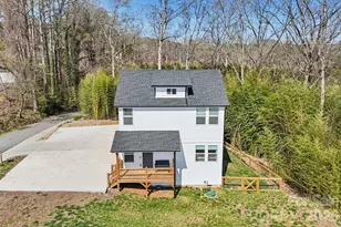 688 Dairy St, Hendersonville, NC 28739 - Photo 37