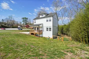 688 Dairy St, Hendersonville, NC 28739 - Photo 3