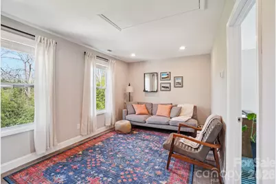 688 Dairy Street, Hendersonville, NC 28739 - Photo 9