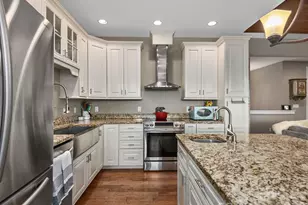 193 Youngs Cove Rd, Candler, NC 28715 - Photo 9