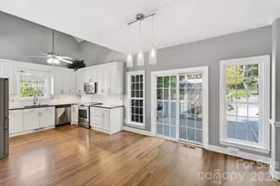 9101 Pitcairn Dr, Tega Cay, SC 29708 - Photo 17