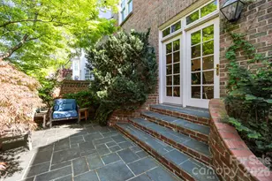 1208 Dilworth Crescent Row, Charlotte, NC 28203 - Photo 31