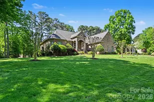 7806 Turnberry Ln, Stanley, NC 28164 - Photo 3