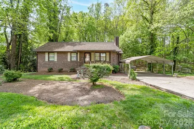 412 E Poplar Street, Stanley, NC 28164 - Photo 1