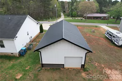 7172 Rolling Hills Drive, Sherrills Ford, NC 28673 - Photo 5