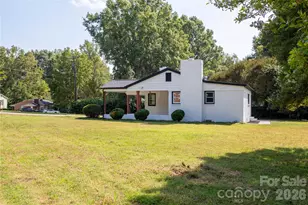 8000 Chapman St, Charlotte, NC 28216 - Photo 27