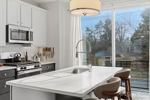 1013 E 36th St, Charlotte, NC 28205 - Photo 7