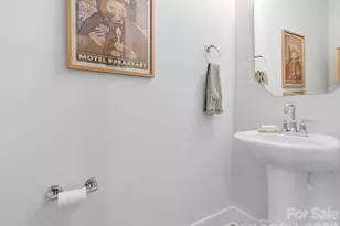 1013 E 36th St, Charlotte, NC 28205 - Photo 21