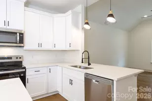 107 Brown St, Clover, SC 29710 - Photo 11