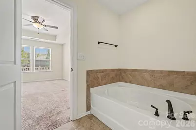 6650 Berewick Commons Parkway, Charlotte, NC 28278 - Photo 7
