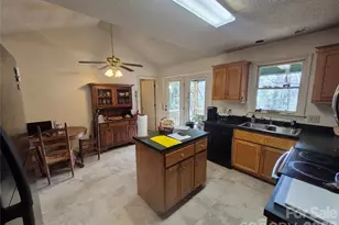 324 Pinecrest Cir, Troy, NC 27371 - Photo 43