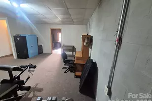 324 Pinecrest Cir, Troy, NC 27371 - Photo 29