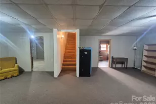 324 Pinecrest Cir, Troy, NC 27371 - Photo 39