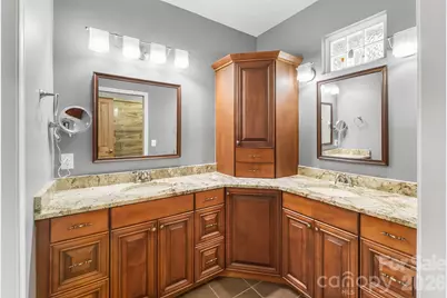 1668 Southpointe Drive #119, Morganton, NC 28655 - Photo 27