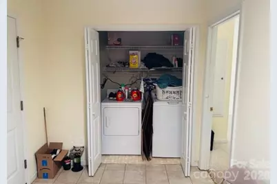 200 Dartcrest Drive, Hendersonville, NC 28792 - Photo 17