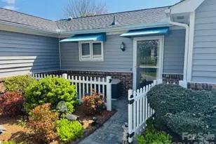 200 Dartcrest Dr, Hendersonville, NC 28792 - Photo 3