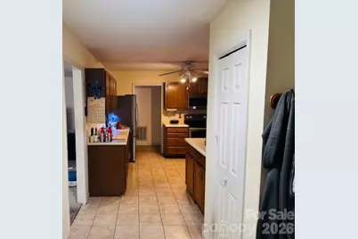 200 Dartcrest Drive, Hendersonville, NC 28792 - Photo 15