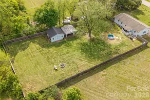 130 Fort Dobbs Rd, Statesville, NC 28625 - Photo 29