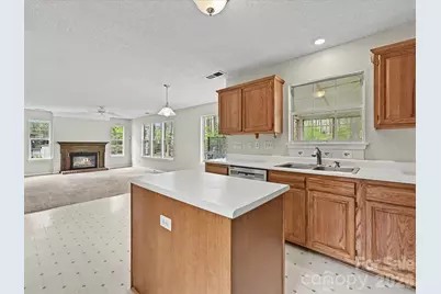 2800 Pearwood Court, Matthews, NC 28105 - Photo 17