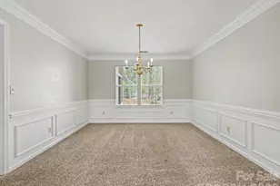 2800 Pearwood Ct, Matthews, NC 28105 - Photo 5