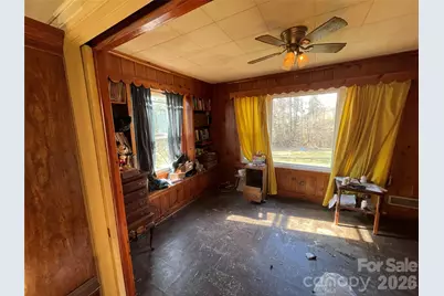 402 Norwood Street SW, Lenoir, NC 28645 - Photo 5