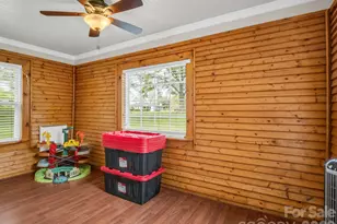 416 W Main St, Mooresboro, NC 28114 - Photo 25