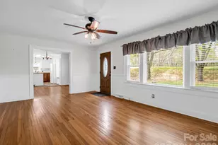 416 W Main St, Mooresboro, NC 28114 - Photo 9