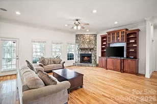 172 Fairway Cir, Rock Hill, SC 29730 - Photo 9