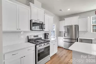 1745 Otter Perch Ln, Fort Mill, SC 29715 - Photo 13