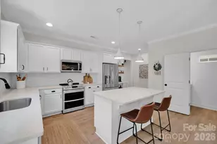 7526 Fairway Villa Circle, Denver, NC 28037 - Photo 9