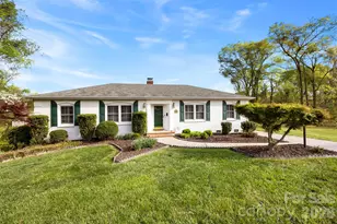 112 Brook Ln, Mount Holly, NC 28120 - Photo 3