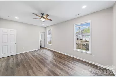 206 Legrand Street, Cheraw, SC 29520 - Photo 17