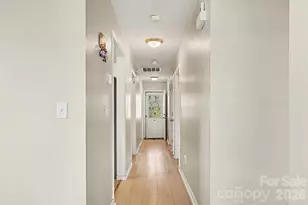 432 Coxe Ave, Charlotte, NC 28208 - Photo 5