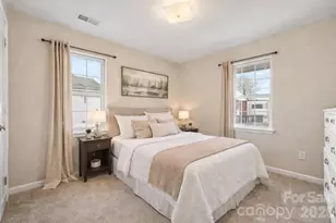 432 Coxe Ave, Charlotte, NC 28208 - Photo 17