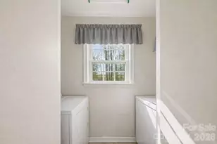 432 Coxe Ave, Charlotte, NC 28208 - Photo 11